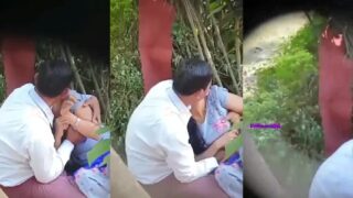 တောထဲမှာ ချိန်းတွေ့ပြီး ခိုးစားတဲ့ အတွဲ