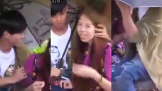 ထီးလေးကွယ်ပြီး ပုလွေမှုတ်တာ လူမိ